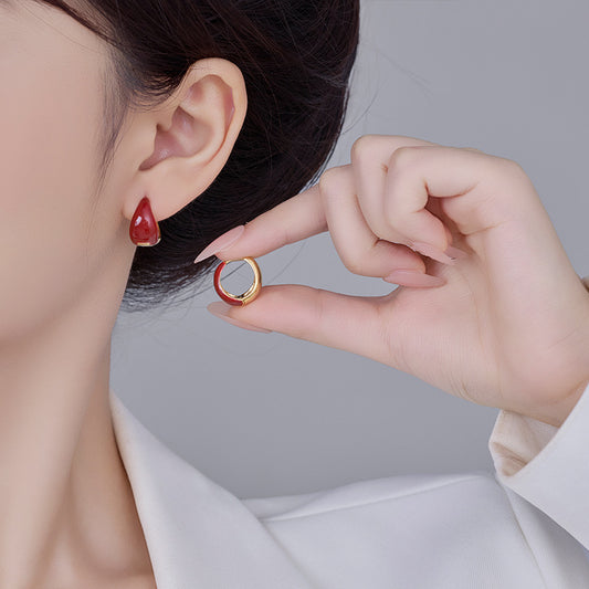 French Retro Red Circle Earrings: Light Luxury, High-End, Versatile